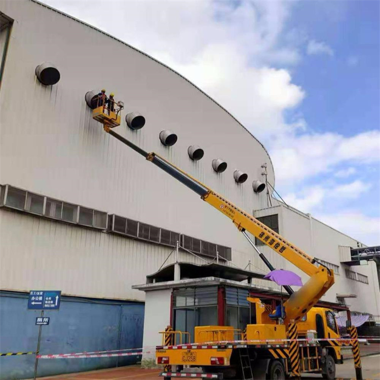 灌南县高空作业车出租服务：专业广告牌安装解决方案